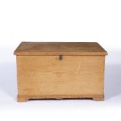 Early 20th Century pine blanket box, 79cm x 46cm x 49cm