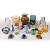 Collection of studio and art glass to include: a Whitefriars bubble glass vase, paperweights, Bob