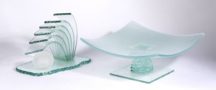 Continental glass sculpture signed 'RSG 2000' to the base, 17.5cm high and a glass tazza or pedestal