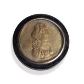 Papier mache snuff box with a medallion under glass depicting M.T.C. Duchesse D'Angouleme, 9cm