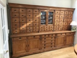 Vintage & Antique Furniture with Home Interiors