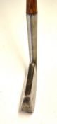 The Mack Putter by Cochrane of Edinburgh Rd.563873 showing a short, stubby, heavy, thick topped
