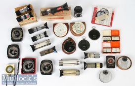 Various vintage exposure / extinction meters including Zeiss Ikon, Heydes Aktino, Corfield, Practos,