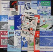 1960/61 Collection of Wolverhampton Wanderers away league match programmes. Good. (21)