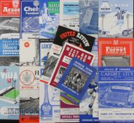1961/62 Collection of Wolverhampton Wanderers away league match programmes. Good. (21)