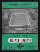 1952 Ireland v England match programme 4 October at Windsor Park. Nick to edge, creases, o/all fair.