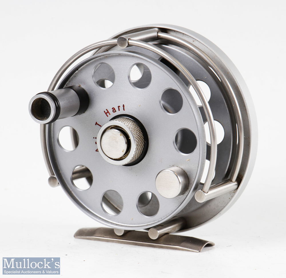 Fine Ari't Hart International B.V. Round II 2 ¾” trout fly reel RH wind, silver finish, in as new - Image 2 of 3