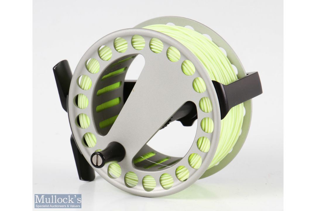 Fine Lamson Waterworks Purist 3 1/8” trout fly reel marked 400908 and 2 to the foot, loaded with - Image 1 of 2