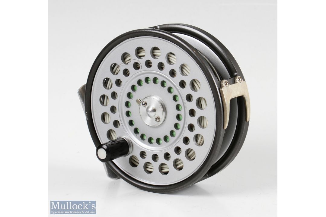 Hardy Bros England St Aidan 3 ¾” alloy fly reel with u line guide, rim tensioner, alloy smooth foot, - Image 2 of 3