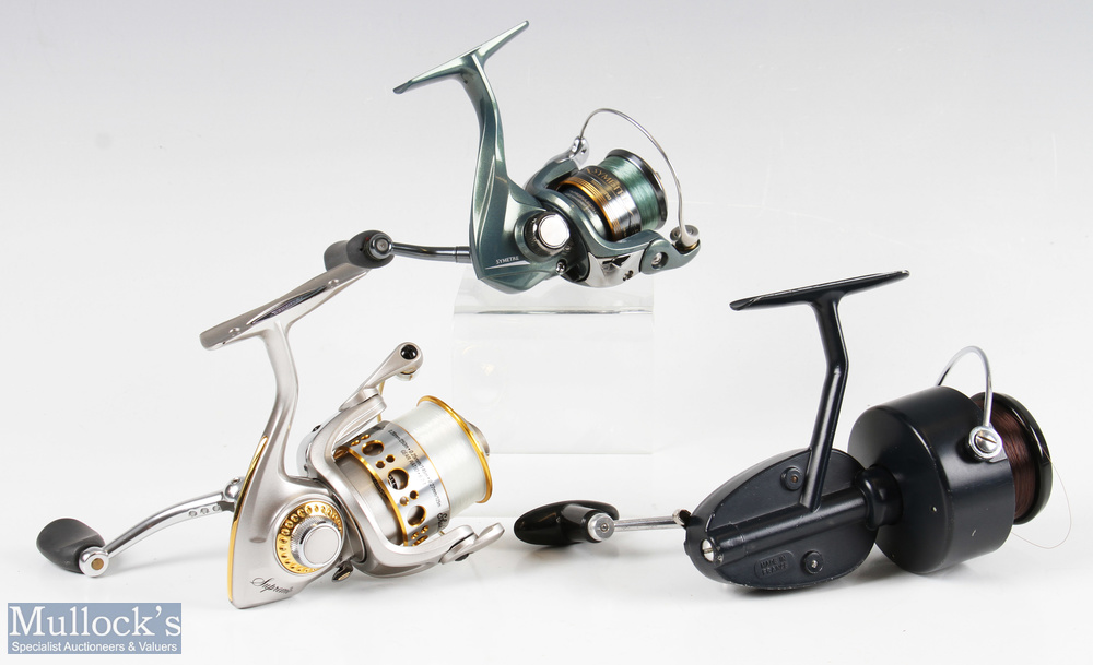 Garcia Mitchell 410 fixed spool reel and spool finished in blue, full bail arm etc, together with - Image 2 of 2