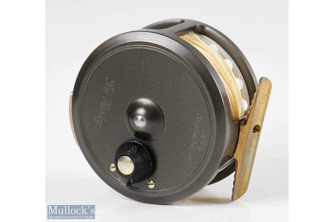 Hardy Bros England The Husky 3 3/8” wide drum alloy fly reel with silent check, ribbed brass foot, U - Image 3 of 3
