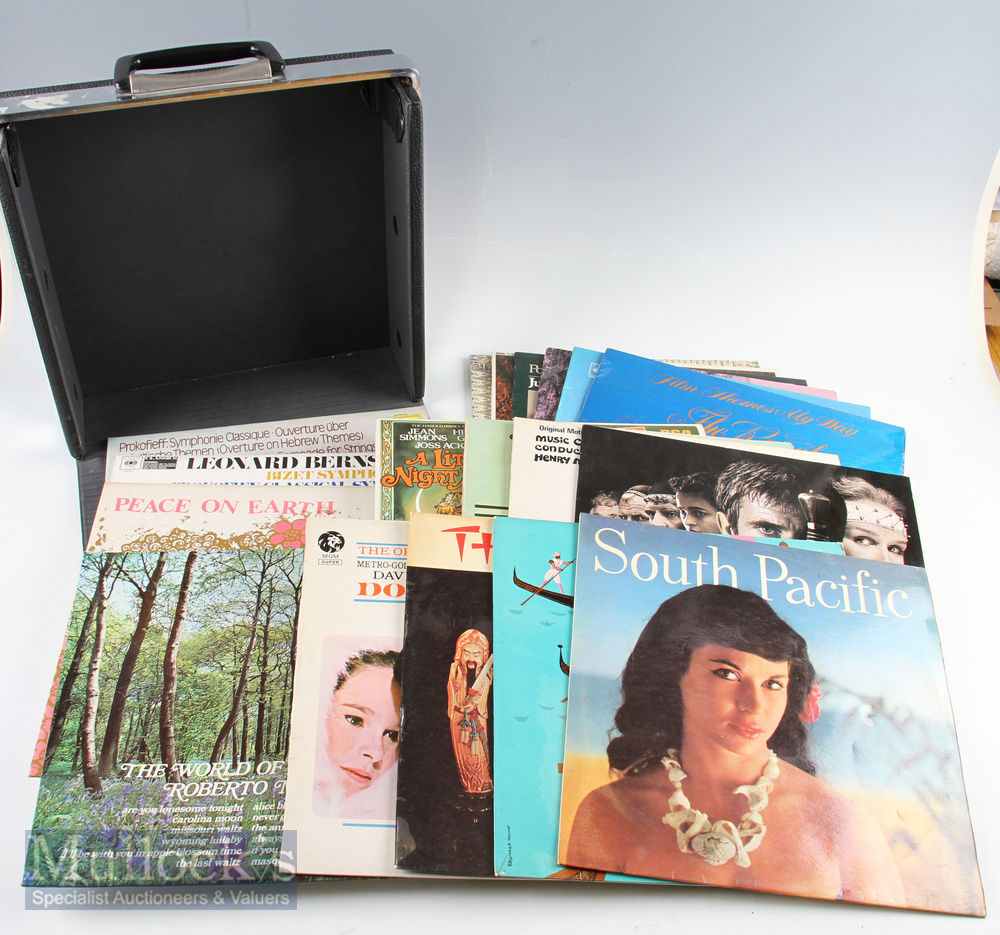 Selection of Assorted Records and LPs assorted artists and genre’s incl Top of the Pops, Perry Como, - Image 3 of 3