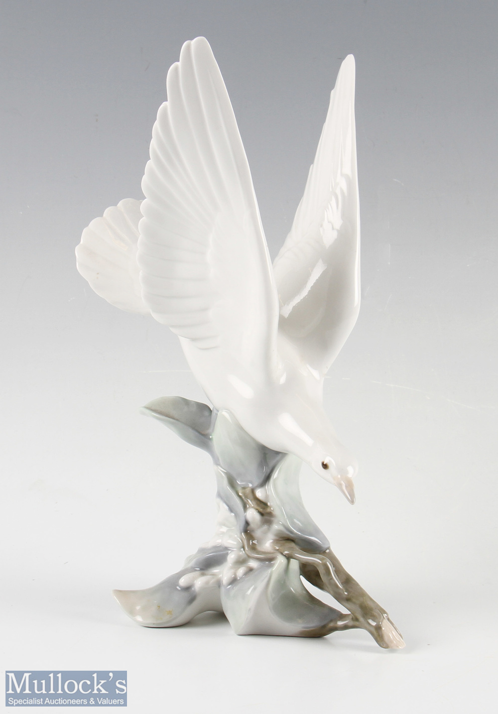 Lladro Turtle Dove Porcelain Figure with makers marks to base, height 29cm