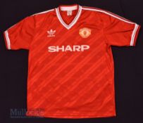 1986/88 Manchester United Home football shirt size XL, in red and white, Adidas, short sleeve