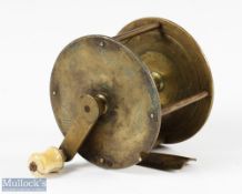 Rare and Unusual Ustonston Winch c1830 3¼