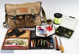 Daiwa water resistant fishing tackle bag and Flies with shoulder strap measures approx. 14