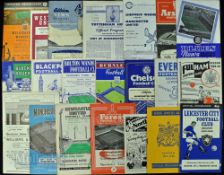 Manchester Utd away league match programmes 1959/60 complete season (21); plus 1960/61 complete