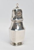 A SILVER SUGAR SIFTER Birmingham 1940, 16.5cm