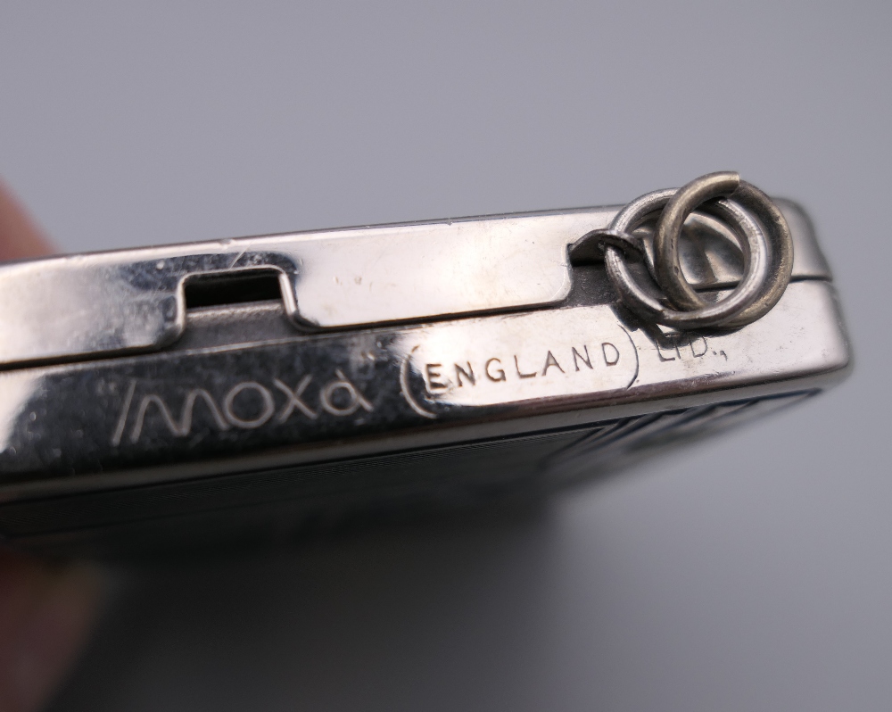 A small quantity of miscellaneous items, including a snuffbox, compacts, etc. - Image 7 of 14