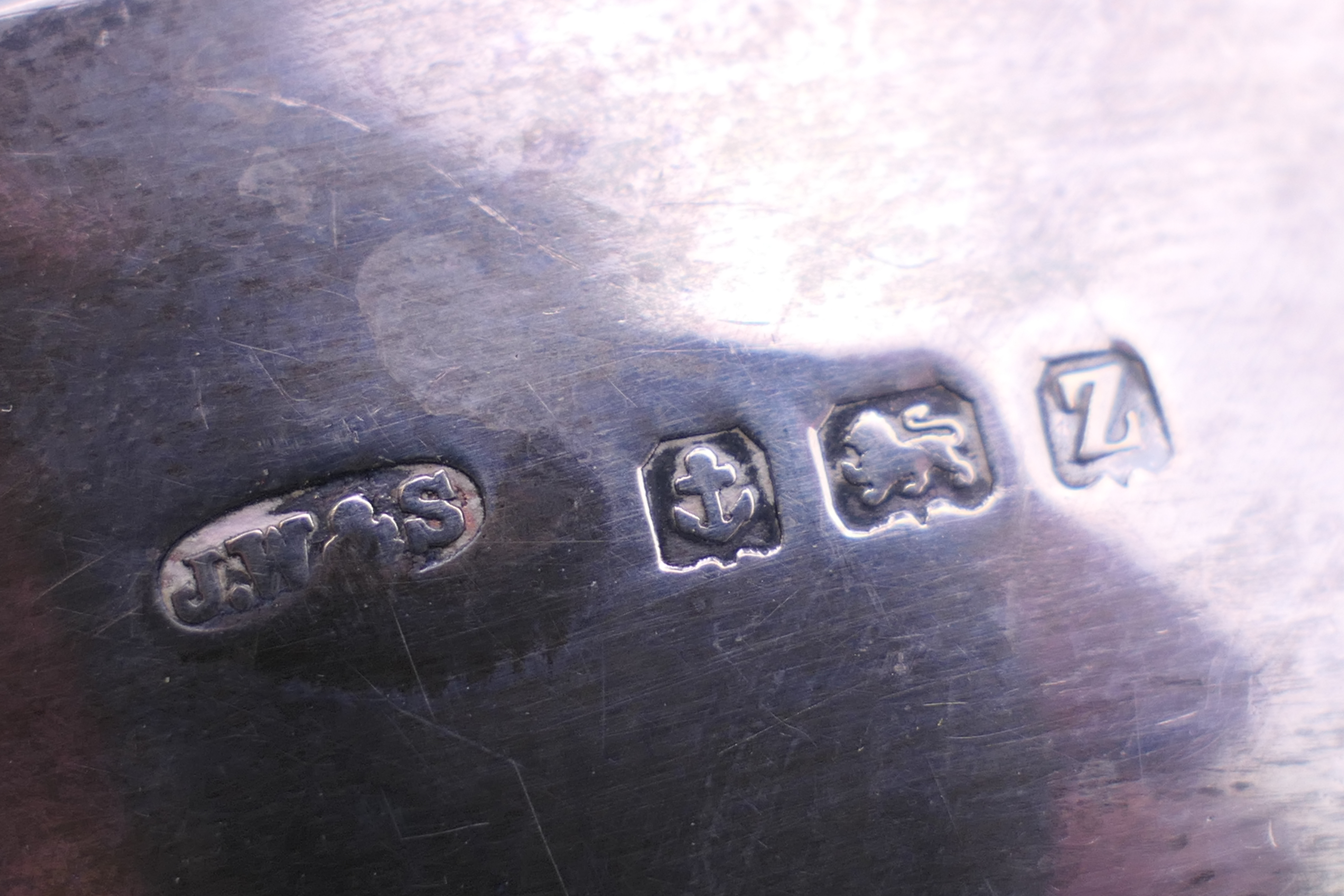 Two pairs of silver sauce boats and a cream jug. The largest sauce boat 15.5 cm wide. 13. - Image 8 of 13