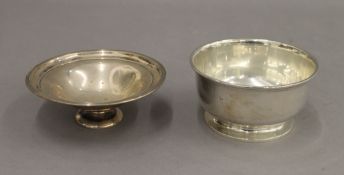 Two small silver bowls. 11 cm and 12 cm diameter respectively. 7.9 troy ounces.