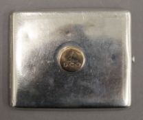 A silver cigarette case. 9.5 cm wide. 4 troy ounces.