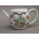 An 18th century Chinese porcelain teapot. 16.5 cm long. - Image 11 of 19