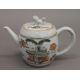 An 18th century Chinese porcelain teapot. 16.5 cm long. - Image 7 of 19