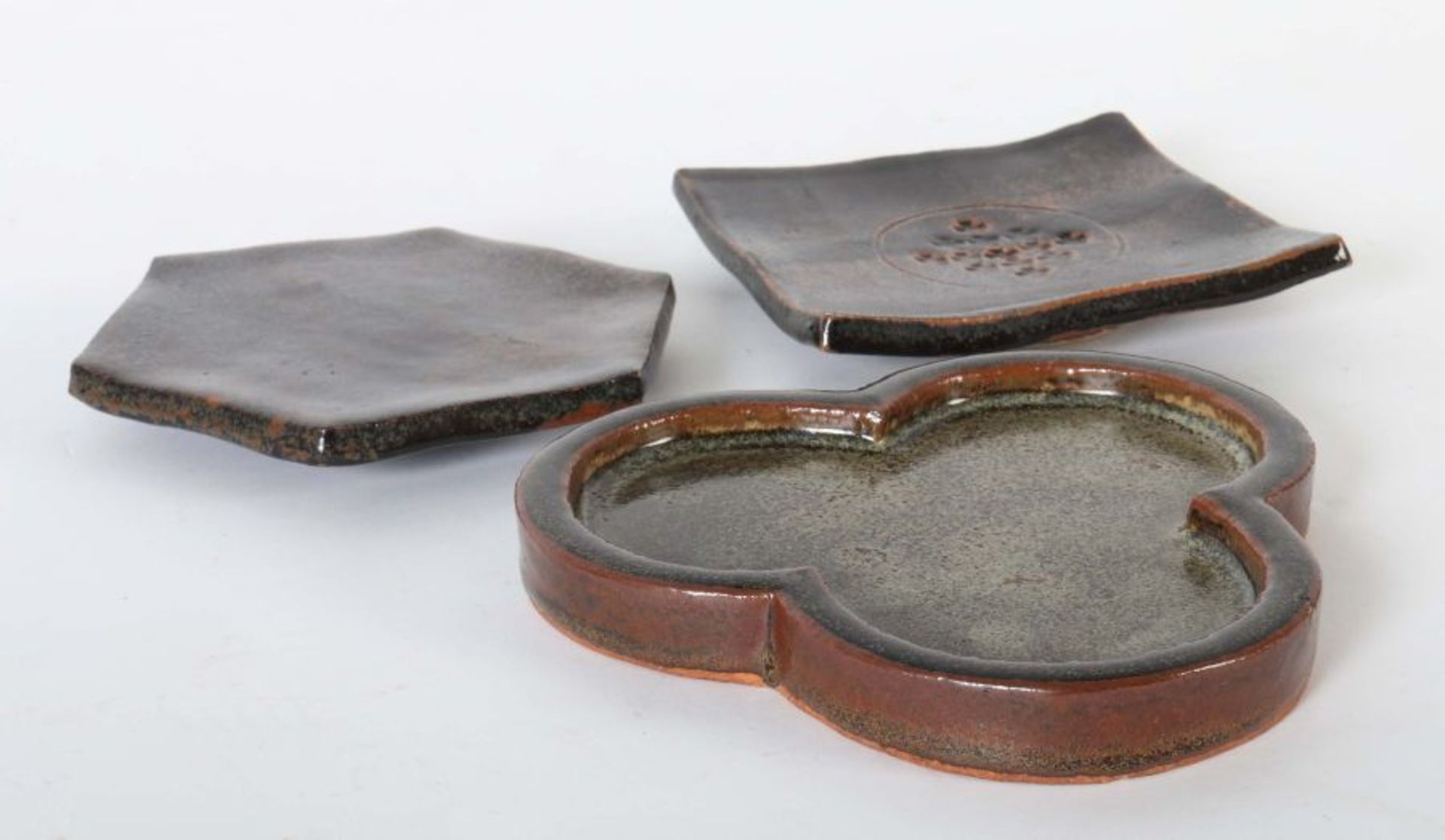 Kerstan, Horst Frankfurt 1941 - 2005 Kandern. 3 flache Schalen, Kandern, 1970/80er Jahre bzw. dat. - Bild 2 aus 4