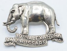 British Army 19th Hussars double scroll Elephant cap badge