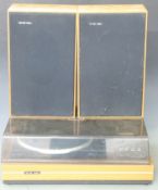 Van der Molen stereo deck and matching speakers