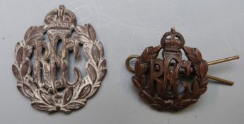 Royal Air Force WW1 officer's bronze Royal Flying Corps cap badge together with a similar example