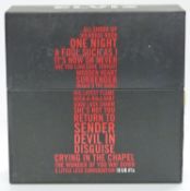 Elvis Presley - Elvis The King box set with 18 ten inch singles, generally EX
