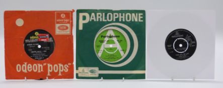 Steve Flynn - Mr Rainbow (R5625) demo, appears VG, plus Senor Arco (3-7CA/F 2768) and Your Life,