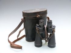 German WW2 binoculars 7x50 number 25500 and serial number 395053 Nazi eagle impressed to cover