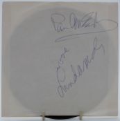 Paul McCartney - Coming Up (R6035) signed by Paul and Linda on plain white sleeve, signed in