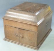 HMV model 109 table top gramophone