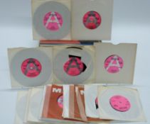 Promo / Demo - 22 singles on MGM