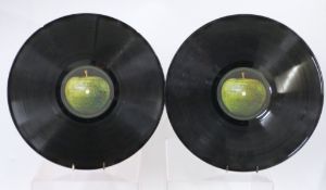 The Beatles - The Beatles (White Album PMC 7067) 0026900 top opening, black inners, poster and