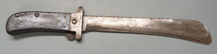 Folding machete with camillus to 25cm blade. PLEASE NOTE ALL BLADED ITEMS ARE SUBJECT TO OVER 18