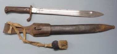 German 1898/05 bayonet, an early type with part muzzle ring and without flashguard, Erfurt maker's