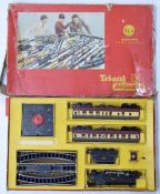 Tri-ang 00 gauge model railway passenger train set, R3A, in original box.