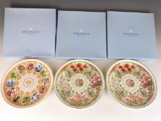 Approximately sixty three Wedgwood calendar / Christmas plates, the vast majority boxed, c1970s