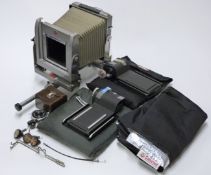 Calumet monorail camera with Schneider-Kreuznach Angulon 1.6,8/90 lens in a Horseman case