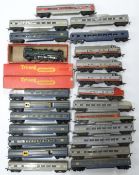Twenty-five Tri-ang and Tri-ang Hornby 00 gauge model railway transcontinental passenger locomotives