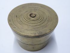 Set of 48oz downwards Troy ounce nesting cup weights