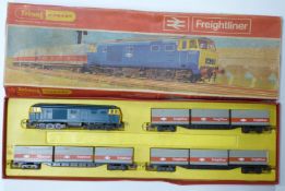 Tri-ang Hornby 00 gauge model railway Freightliner train set, R.645, in original box.