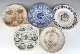 A collection of ceramics including Royal Crown Derby Imari 1128 pattern boxed plate, Wedgwood,