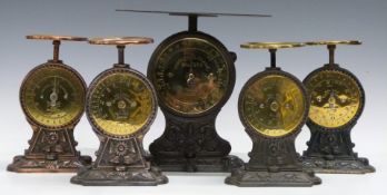 Salter No 35 7lb parcel balance together with four No 11 letter balances, one 32oz the others