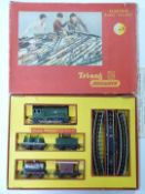 Tri-ang 00 gauge model railway passenger train set, RS.6, in original box.